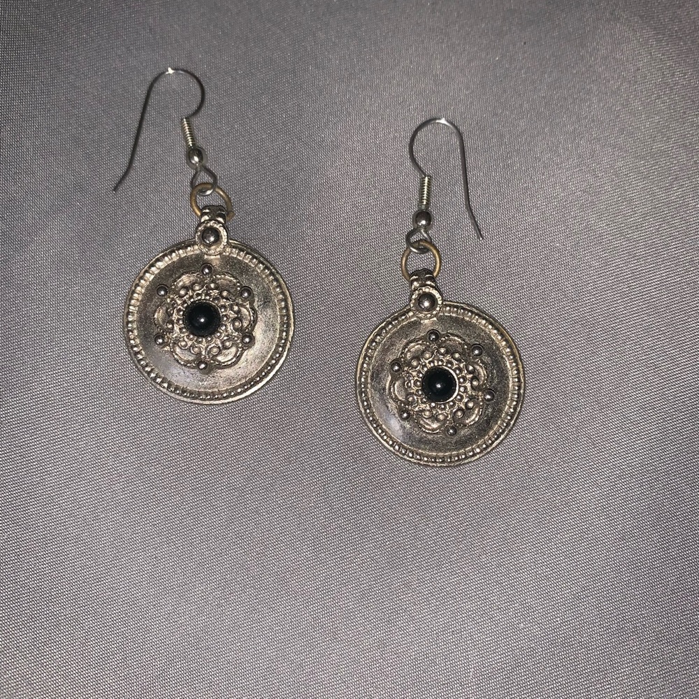 Vintage silver tone earrings